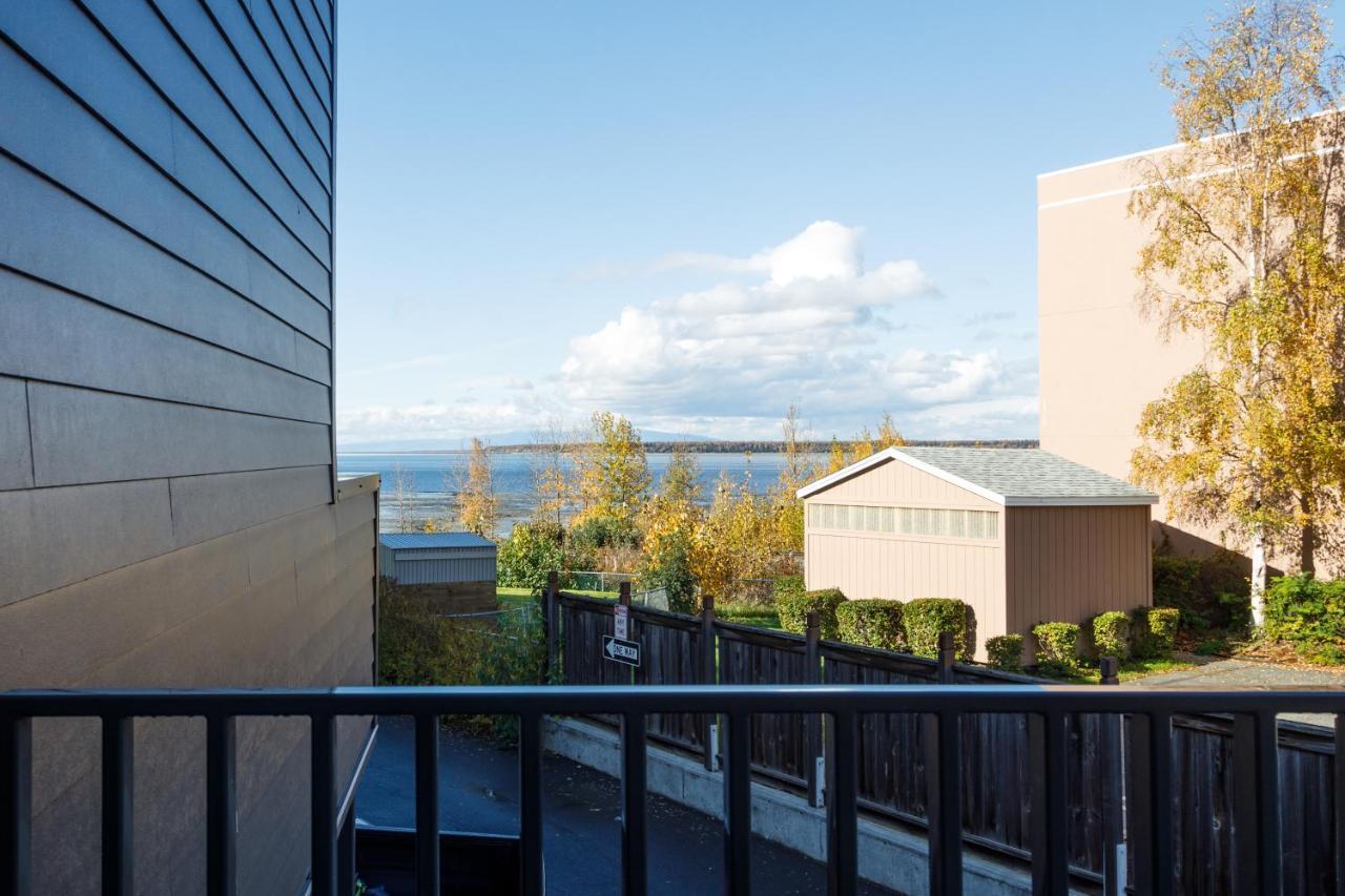 Pop Art Villa Anchorage Exterior photo